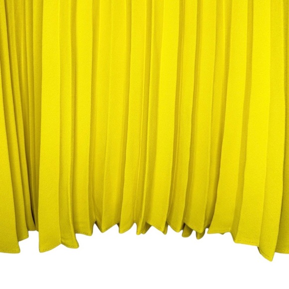LOFT Skirt Yellow Pleated Mini Size Zipper Ann Taylor Size 0 - Picture 2 of 8